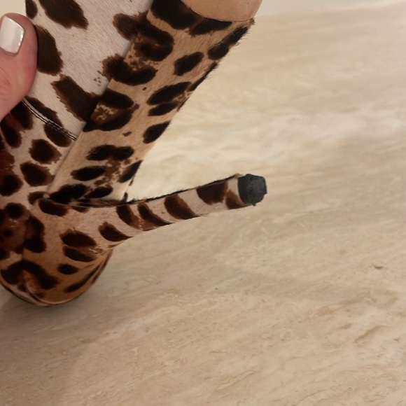 Dolce and Gabbana Platform Calf Hair Shoes. - Picture 10 of 10